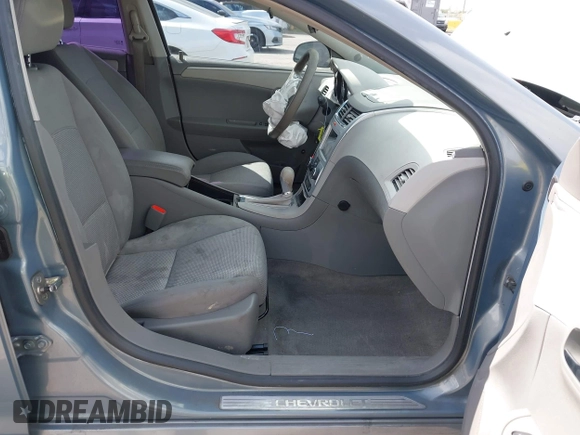 2009 Chevrolet Malibu 1LS with VIN 1G1ZG57B59F181252, listed as a IAAI auction lot 41916730 with 61,394 mi miles and . Bid and sale history available at DreamBid. Image 5.