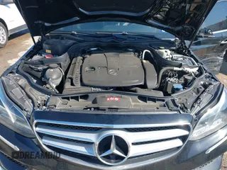 2014 Mercedes-Benz E-Class E 350 Sport with VIN WDDHF5KB1EA962778, listed as a IAAI auction lot 41972816 with 89,261 mi miles. Bid and sale history available at carsss.com. Image 10.