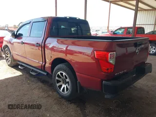 2018 Nissan Titan SV with VIN 1N6AA1EK1JN528262, listed as a IAAI auction lot 41665065 with 96,491 mi miles. Bid and sale history available at carsss.com. Image 3.