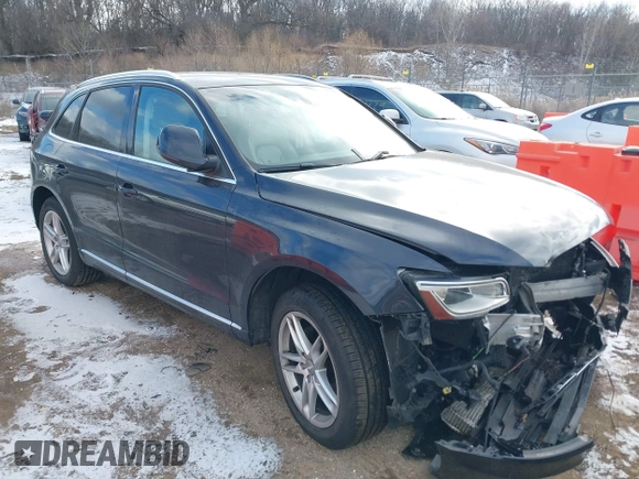 2014 Audi Q5 Premium Plus with VIN WA1LFAFP7EA124297, listed as a IAAI auction lot 41304869 with 109,545 mi miles. Bid and sale history available at carsss.com. Image 1.