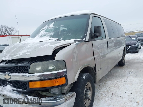 2005 Chevrolet Express Passenger with VIN 1GAHG39U151241968, listed as a IAAI auction lot 41281430 with 148,748 mi miles and . Bid and sale history available at DreamBid. Image 17.