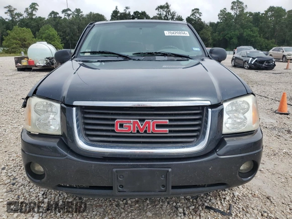 2003 GMC Envoy SLT with VIN 1GKDS13SX32255346, listed as a Copart auction lot 70420894 with 172,721 mi miles and Salvage Title. Bid and sale history available at carsss.com. Image 5.