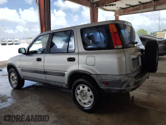 2001 Honda CR-V LX with VIN JHLRD28461C003132, listed as a Copart auction lot 51795695 with 133,027 mi miles and Salvage Title. Bid and sale history available at carsss.com. Image 2.