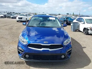 2021 Kia Forte LXS z VIN 3KPF24AD1ME403205, wystawiony jako IAAI lot #42260719 z przebiegiem 41 828 mil mil oraz . Historia ofert i sprzedaży dostępna na DreamBid. Obrazek 12.