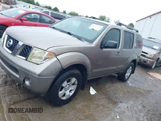 2005 Nissan Pathfinder SE with VIN 5N1AR18WX5C779157, listed as a IAAI auction lot 40363768 with 172,167 mi miles and . Bid and sale history available at DreamBid. Image 2.