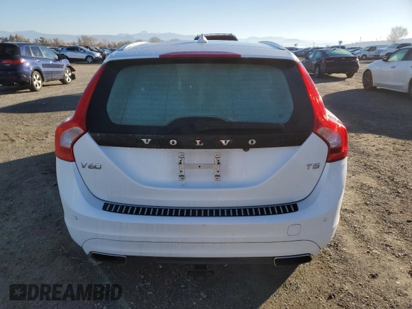 2015 Volvo V60 T5 Drive-E Platinum with VIN YV140MEM1F1266256, listed as a Copart auction lot 83092644 with 44,048 mi miles and Salvage title. Bid and sale history available at DreamBid. Image 6.