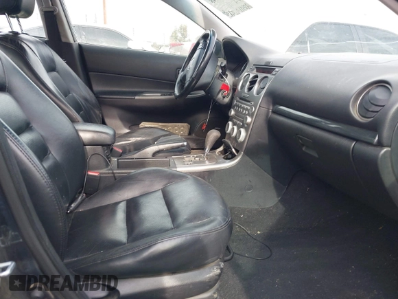 2004 Mazda Mazda6 s with VIN 1YVFP80D345N47144, listed as a IAAI auction lot 41675948 with 190,571 mi miles. Bid and sale history available at carsss.com. Image 5.