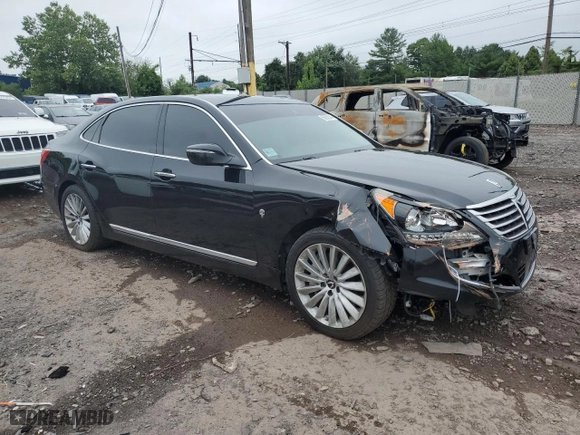 2016 Hyundai Equus Signature with VIN KMHGH4JH1GU103056, listed as a Copart auction lot 65665644 with 86,398 mi miles and Salvage Title. Bid and sale history available at carsss.com. Image 4.