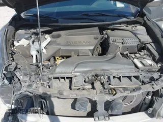 2018 Nissan Altima SR with VIN 1N4AL3AP6JC118424, listed as a IAAI auction lot 41697348 with 112,910 mi miles and . Bid and sale history available at carsss.com. Image 10.