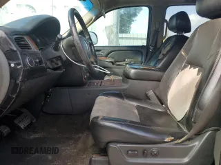 2012 Chevrolet Avalanche LTZ with VIN 3GNMCGE08CG257439, listed as a Copart auction lot 79194644 with 302,676 mi miles and Clean title. Bid and sale history available at DreamBid. Image 7.