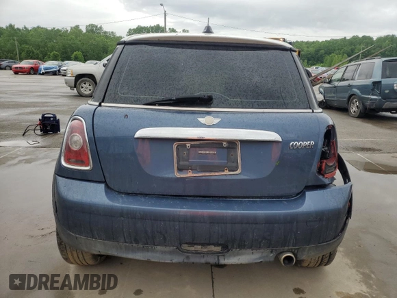 2010 MINI Hardtop with VIN WMWMF3C59ATZ28119, listed as a Copart auction lot 56213355 with 179,994 mi miles and Non Repairable. Bid and sale history available at DreamBid. Image 6.