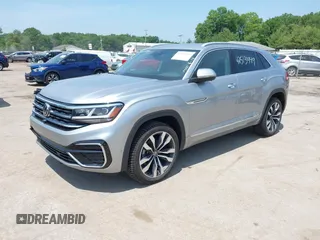 2021 Volkswagen Atlas SEL Premium R-Line with VIN 1V2FE2CA8MC235003, listed as a IAAI auction lot 42513449 with 44,466 mi miles and . Bid and sale history available at DreamBid. Image 17.