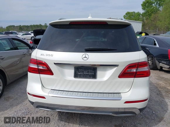 2013 Mercedes-Benz M 350 z VIN 4JGDA5JB0DA166235, wystawiony jako IAAI lot #41876753 z przebiegiem 166 196 mil mil oraz . Historia ofert i sprzedaży dostępna na DreamBid. Obrazek 16.