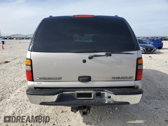 2004 Chevrolet Suburban LS with VIN 3GNEC16Z94G327398, listed as a Copart auction lot 88210895 with 254,365 mi miles and Salvage Title. Bid and sale history available at carsss.com. Image 6.