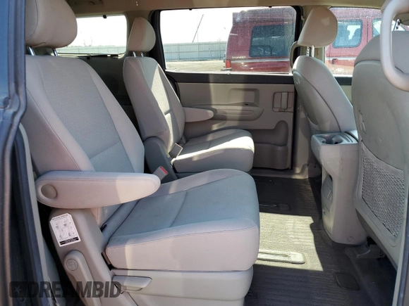 2016 Kia Sedona LX with VIN KNDMB5C16G6085320, listed as a Copart auction lot 51260455 with 142,034 mi miles and Salvage Title. Bid and sale history available at carsss.com. Image 11.