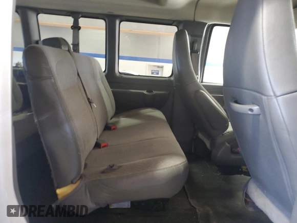2018 Chevrolet Express Passenger LT с VIN 1GAZGPFGXJ1244873, выставлен на аукционе Copart как лот 44595725 с пробегом 149 127 миль миль и Списание • Salvage title. История ставок и продаж доступна на DreamBid. Изображение 11.