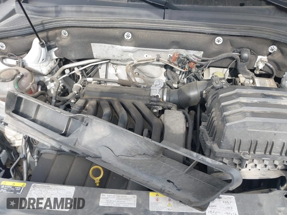 2021 Volkswagen Atlas SE with VIN 1V2WR2CA3MC570349, listed as a IAAI auction lot 42065993 with 83,362 mi miles and . Bid and sale history available at DreamBid. Image 10.