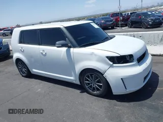 2008 Scion xB z VIN JTLKE50E181046191, wystawiony jako IAAI lot #42261389 z przebiegiem 138 745 mil mil oraz . Historia ofert i sprzedaży dostępna na DreamBid. Obrazek 13.