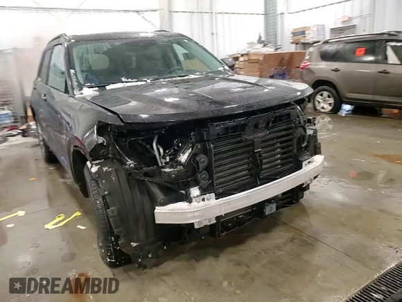 2023 Ford Explorer XLT with VIN 1FMSK8DH5PGC26517, listed as a Copart auction lot 45335625 with 21,164 mi miles and Salvage Title. Bid and sale history available at DreamBid. Image 15.