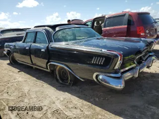 1962 Chrysler New Yorker z VIN 8323173234, wystawiony jako Copart lot #76572724 z przebiegiem 74 780 mil mil oraz Nie do naprawy. Historia ofert i sprzedaży dostępna na DreamBid. Obrazek 2.