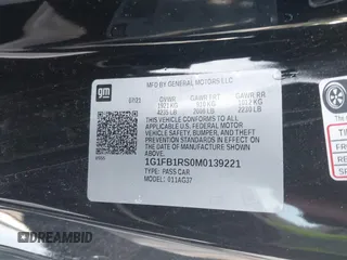 2021 Chevrolet Camaro 1LT z VIN 1G1FB1RS0M0139221, wystawiony jako IAAI lot #41402149 z przebiegiem 34 832 mil mil oraz . Historia ofert i sprzedaży dostępna na DreamBid. Obrazek 9.
