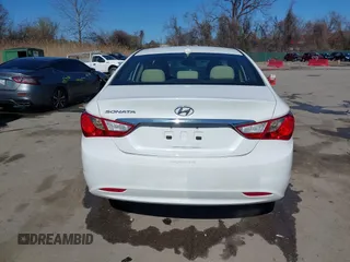2012 Hyundai Sonata GLS with VIN 5NPEB4AC0CH452098, listed as a IAAI auction lot 41859204 with 172,755 mi miles and . Bid and sale history available at carsss.com. Image 17.
