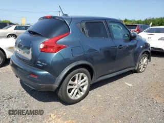 2012 Nissan Juke SL z VIN JN8AF5MV7CT109875, wystawiony jako Copart lot #59023665 z przebiegiem 140 336 mil mil oraz Szkoda całkowita • Salvage title. Historia ofert i sprzedaży dostępna na DreamBid. Obrazek 3.