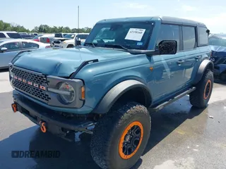 2022 Ford Bronco with VIN 1FMEE5DP5NLA90680, listed as a IAAI auction lot 42198160 with 37,129 mi miles and . Bid and sale history available at DreamBid. Image 2.
