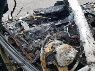 2018 Volvo XC90 Momentum z VIN YV4A22PK8J1207438, wystawiony jako Copart lot #88985305 z przebiegiem Nie podano mil oraz Szkoda całkowita • Salvage title. Historia ofert i sprzedaży dostępna na DreamBid. Obrazek 9.