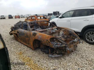 2006 Porsche Boxster с VIN WP0CA29866U710875, выставлен на аукционе Copart как лот 50157205 с пробегом Не указан миль и На запчасти • Non repairable. История ставок и продаж доступна на DreamBid. Изображение 4.
