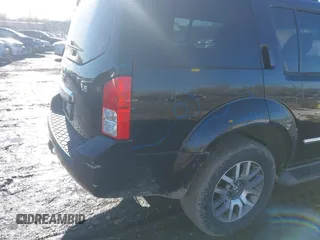 2012 Nissan Pathfinder LE z VIN 5N1AR1NB9CC638403, wystawiony jako IAAI lot #41612262 z przebiegiem Nie podano mil oraz . Historia ofert i sprzedaży dostępna na DreamBid. Obrazek 17.