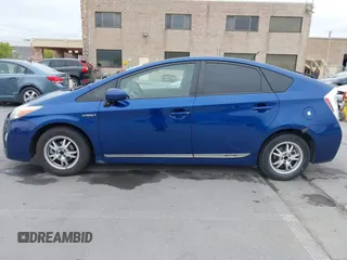 2010 Toyota Prius II with VIN JTDKN3DU4A0166838, listed as a IAAI auction lot 42114622 with 155,607 mi miles. Bid and sale history available at carsss.com. Image 14.