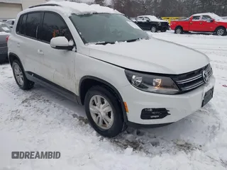 2016 Volkswagen Tiguan S with VIN WVGBV7AX2GW550558, listed as a IAAI auction lot 41553304 with 100,864 mi miles and . Bid and sale history available at DreamBid. Image 1.