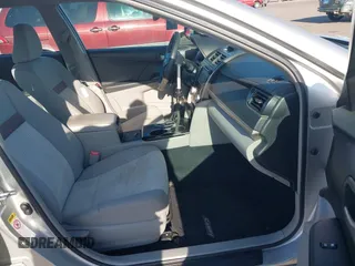 2012 Toyota Camry L z VIN 4T1BF1FK7CU078368, wystawiony jako IAAI lot #42227183 z przebiegiem 44 449 mil mil oraz . Historia ofert i sprzedaży dostępna na DreamBid. Obrazek 5.