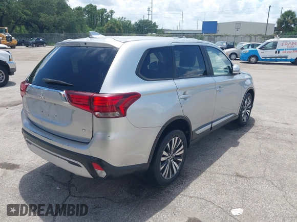 2020 Mitsubishi Outlander ES with VIN JA4AZ3A35LZ021814, listed as a IAAI auction lot 42455892 with 78,670 mi miles and . Bid and sale history available at DreamBid. Image 4.