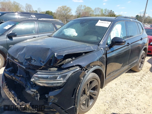 2023 Volkswagen Tiguan SE R-Line Black с VIN 3VVCB7AX3PM114417, выставлен на аукционе IAAI как лот 41864139 с пробегом 32 096 миль миль и . История ставок и продаж доступна на DreamBid. Изображение 17.