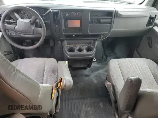 2006 GMC Savana Cargo Van with VIN 1GTGG29V361128837, listed as a Copart auction lot 83982074 with 0 mi miles and Salvage Title. Bid and sale history available at carsss.com. Image 8.
