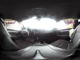 2018 Toyota Highlander LE с VIN 5TDBZRFH2JS855104, выставлен на аукционе IAAI как лот 42263950 с пробегом 51 070 миль миль и . История ставок и продаж доступна на DreamBid. Изображение 17.