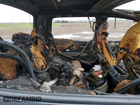 2015 Toyota Tundra Platinum z VIN 5TFAY5F16FX439441, wystawiony jako Copart lot #56998755 z przebiegiem Nie podano mil oraz Nie do naprawy • Non repairable. Historia ofert i sprzedaży dostępna na DreamBid. Obrazek 10.