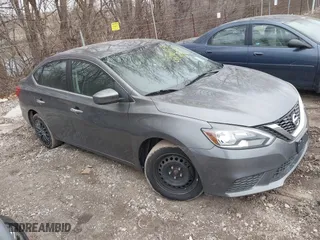 2016 Nissan Sentra SR with VIN 3N1AB7AP2GL651004, listed as a IAAI auction lot 41709285 with 147,912 mi miles. Bid and sale history available at carsss.com. Image 1.