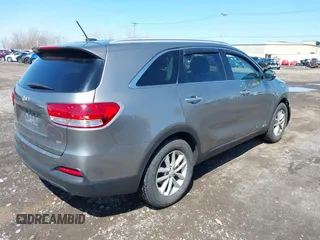 2017 Kia Sorento LX with VIN 5XYPGDA33HG320641, listed as a IAAI auction lot 41971820 with 65,838 mi miles. Bid and sale history available at carsss.com. Image 4.