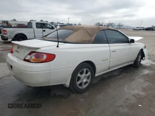 2002 Toyota Solara SE z VIN 2T1FF28P32C590841, wystawiony jako Copart lot #43753475 z przebiegiem 128 106 mil mil oraz Szkody całkowita. Historia ofert i sprzedaży dostępna na DreamBid. Obrazek 3.
