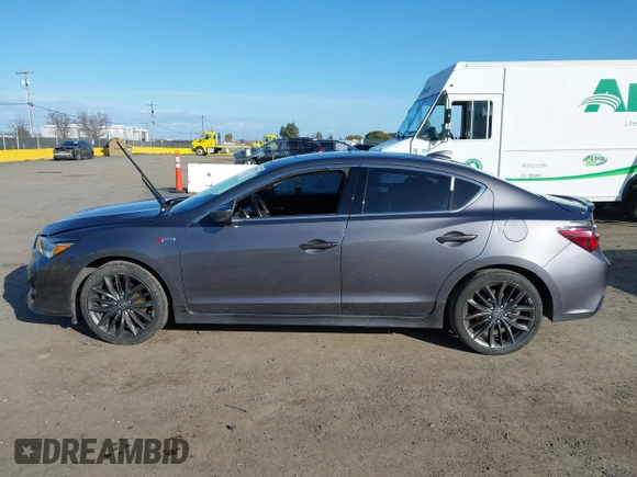 2020 Acura ILX w/Premium/A-SPEC Pkg with VIN 19UDE2F8XLA007016, listed as a IAAI auction lot 41598129 with 44,979 mi miles. Bid and sale history available at carsss.com. Image 13.
