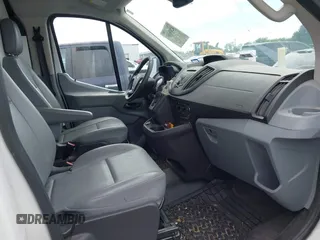 2019 Ford Transit с VIN 1FTYE1YM2KKB45887, выставлен на аукционе IAAI как лот 42496551 с пробегом 113 076 миль миль и . История ставок и продаж доступна на DreamBid. Изображение 5.