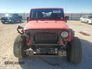 2016 Jeep Wrangler Unlimited Rubicon with VIN 1C4BJWFGXGL183011, listed as a Copart auction lot 42310535 with 165,227 mi miles and Salvage title. Bid and sale history available at DreamBid. Image 5.