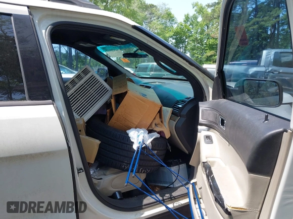 2011 Ford Explorer с VIN 1FMHK8B88BGA64145, выставлен на аукционе IAAI как лот 42496626 с пробегом 254 835 миль миль и . История ставок и продаж доступна на DreamBid. Изображение 5.