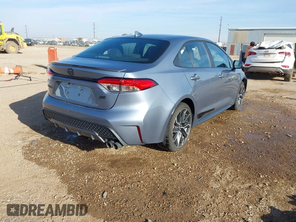 2022 Toyota Corolla SE with VIN 5YFS4MCE9NP120176, listed as a IAAI auction lot 41861680 with 15,975 mi miles. Bid and sale history available at carsss.com. Image 4.
