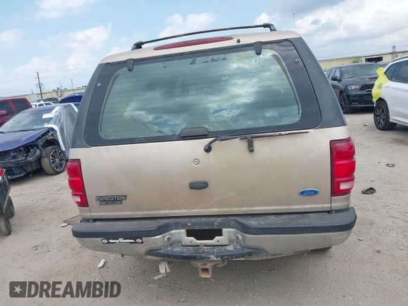 1997 Ford Expedition XLT with VIN 1FMEU1765VLB24163, listed as a IAAI auction lot 42303093 with 137,427 mi miles and . Bid and sale history available at DreamBid. Image 16.