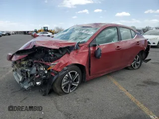 2025 Nissan Sentra SV z VIN 3N1AB8CV4SY255606, wystawiony jako Copart lot #56540015 z przebiegiem 722 mil mil oraz Szkoda całkowita • Salvage title. Historia ofert i sprzedaży dostępna na DreamBid. Obrazek 1.