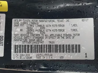 2017 Toyota Tundra 2WD Limited with VIN 5TFFW5F1XHX221047, listed as a IAAI auction lot 41568010 with 169,097 mi miles. Bid and sale history available at carsss.com. Image 9.